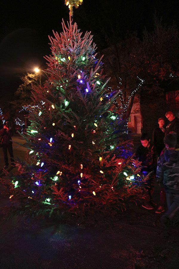 Standing at roughly six feet tall, the Christmas tree at Garfield Square shines brightly. Sophomore and band member Lakota Brode was among the spectators who went to see the lighting of the tree. “Being at the tree lighting felt as if I was playing a solo in front of 50 people. My favorite part was when we finished early and started playing spirit stick,” Brode said.
