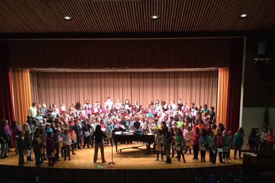 DHHL choirs prepare for holiday concert