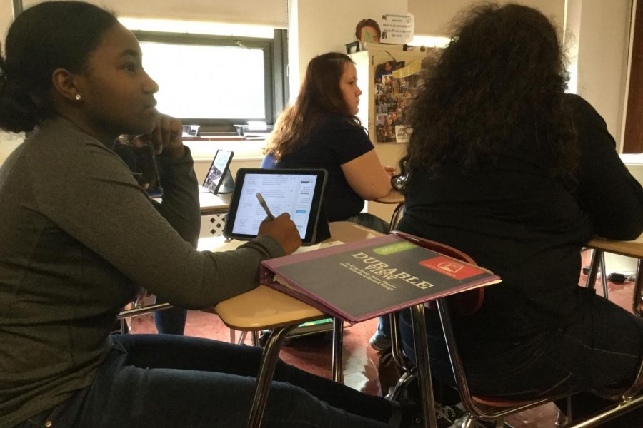With a pencil in her hand, senior Destiny Granville prepares to take notes during sociology class. Granville is one of 204 seniors in the graduating class of 2019. “Senior year is going to be great,” Granville said. “I am excited to graduate, but I am also nervous and overwhelmed.”
