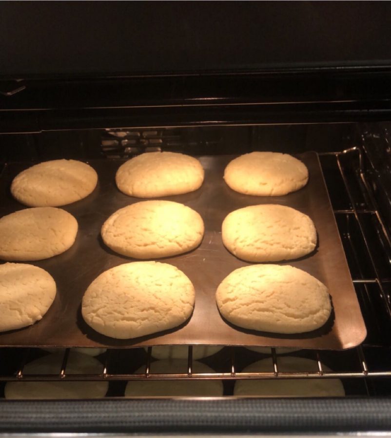 On May 1, 2020, freshman Chloe Heintz put freshly-made cookies in the oven. She baked the cookies herself as an activity to keep her from being bored. “Over the quarantine I have been spending a lot of time baking,” said Heintz.
