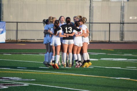 Girls Soccer takes district title, loses final round