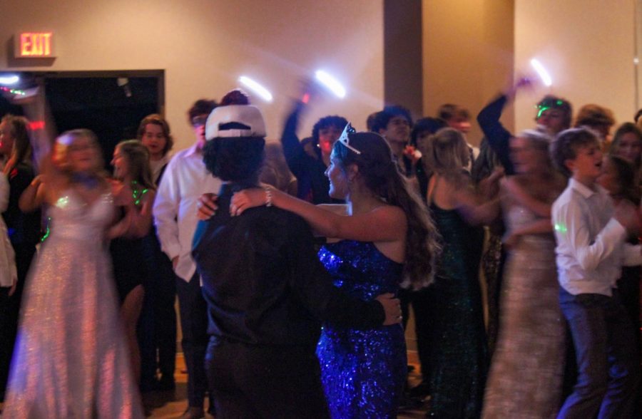 Prom+King+Parrish+McFarland+and+Queen+Gwen+Biddle+dance+the+night+away.+The+two+slow+dance+in+the+middle+of+the+dancefloor+in+Saint+Nicholas+Hall.